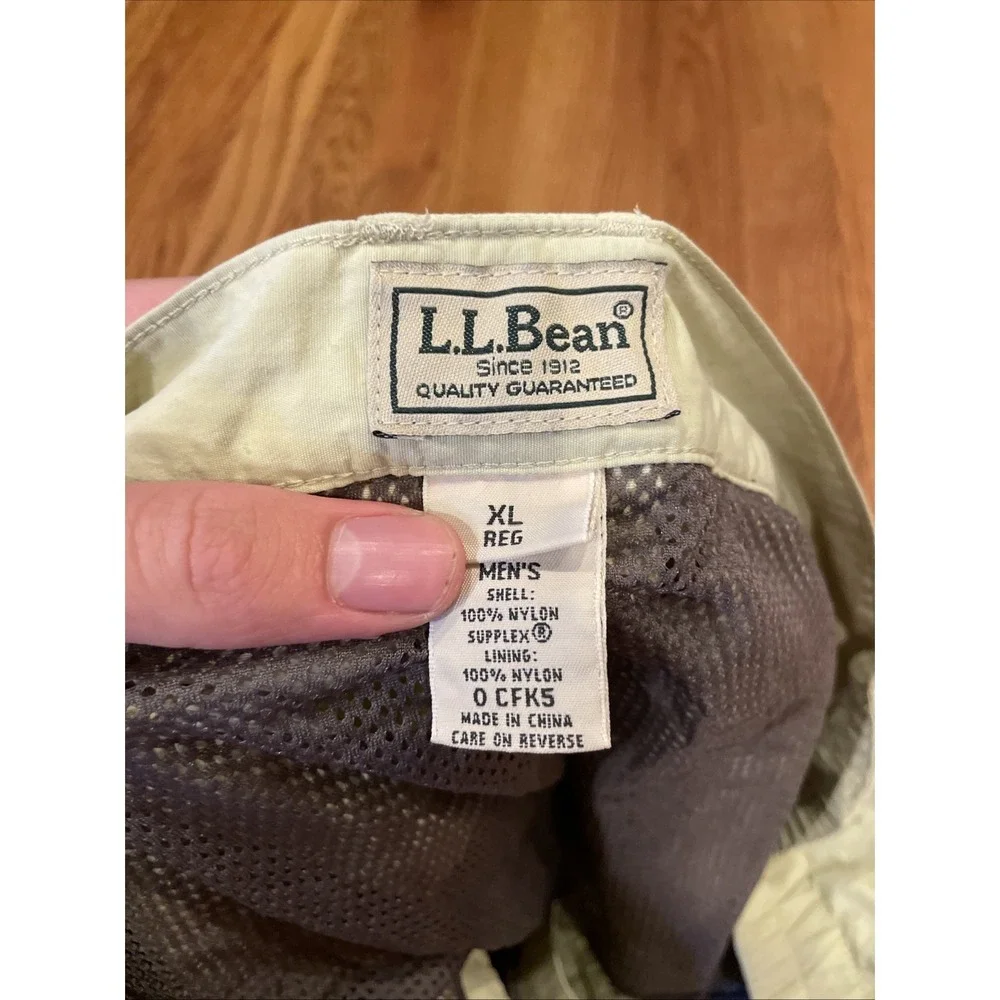 LL Bean Men's Convertible Pants Tan Lined 100% Nylon Fisherman Hiking Size XL - Picture 3 of 5